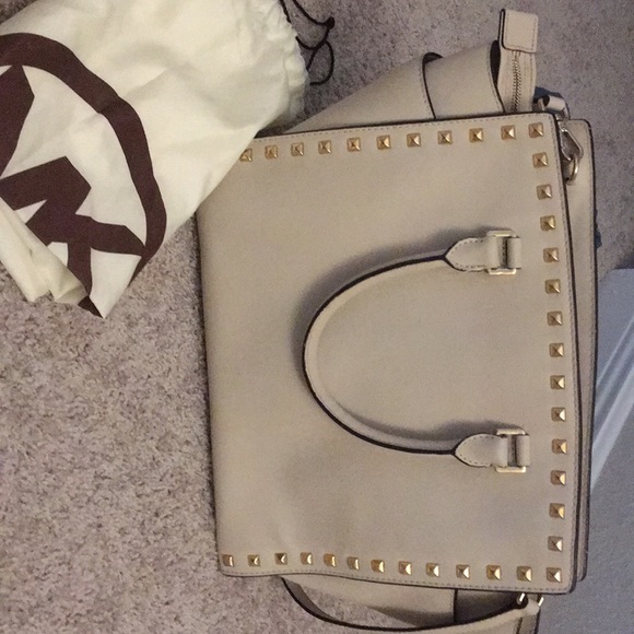 Michael Kors Bag - Picture 2 of 3